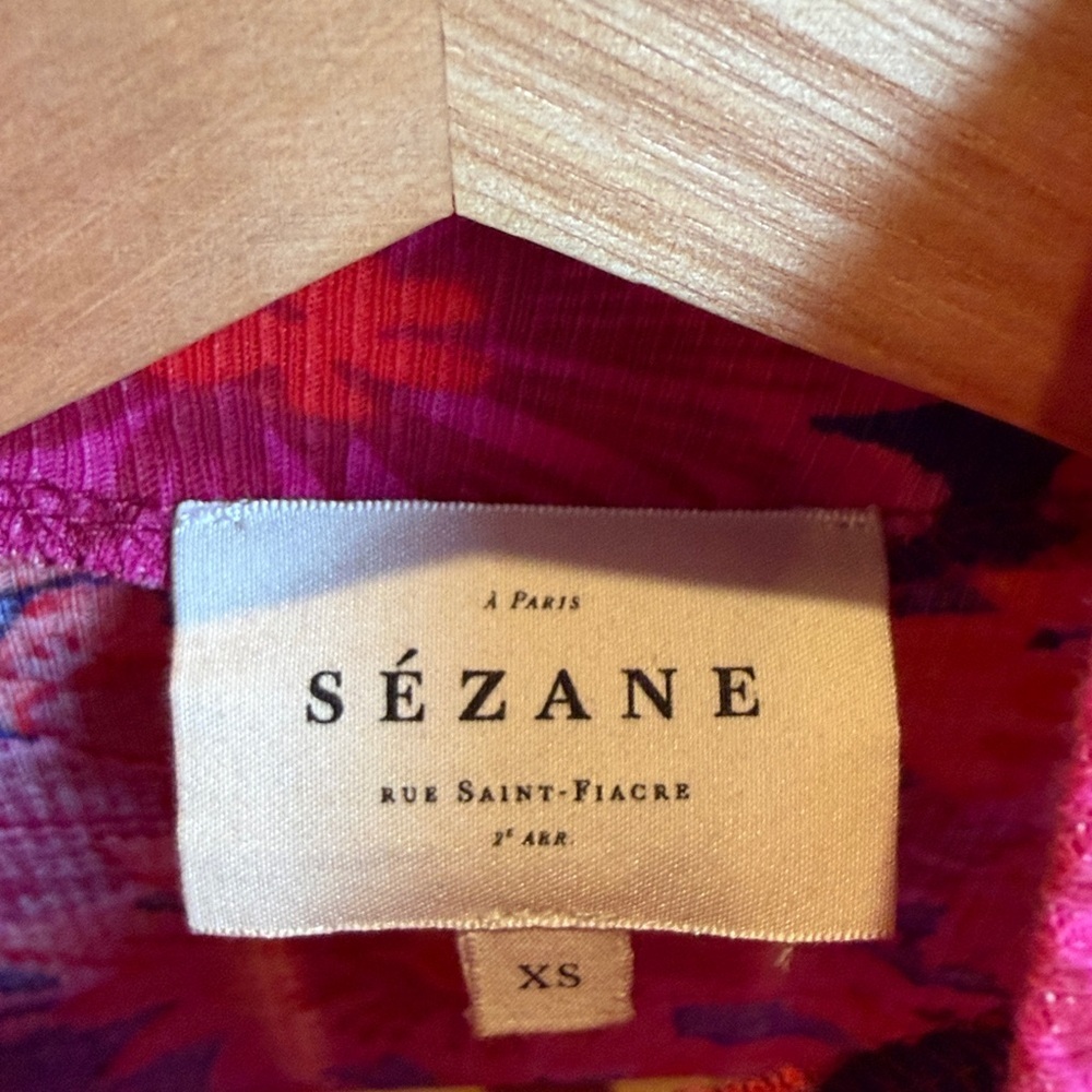 Sezane Floral Red and Purple Women's Top - Picture 5 of 7